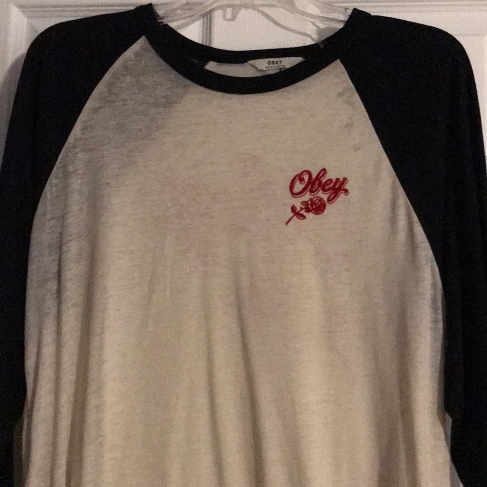 Obey vintage style baseball tee, sleeves are 3/4